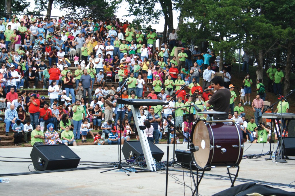 Hispanic Family Festival draws many over weekend | Baptist Messenger of