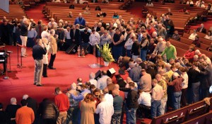 Oklahoma Baptist pastors spend time at the alter.