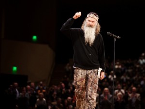 Phil-Robertson-preaching