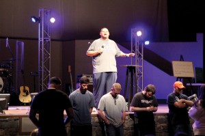 Mike Keahbone challenged students to focus on prayer and spend time in God’s Word (Photo: Tiffany Zylstra)