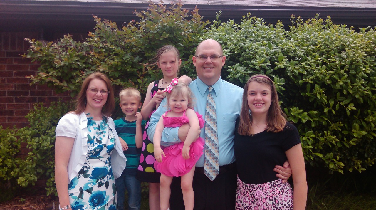 Jason Langley with his family.