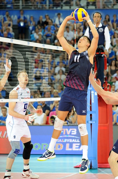 Olympics: U.S. volleyball player seeks God amid trials