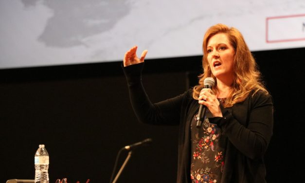 Sharp-ening their beliefs: Apologetics expert Mary Jo Sharp headlines Collegiate Week