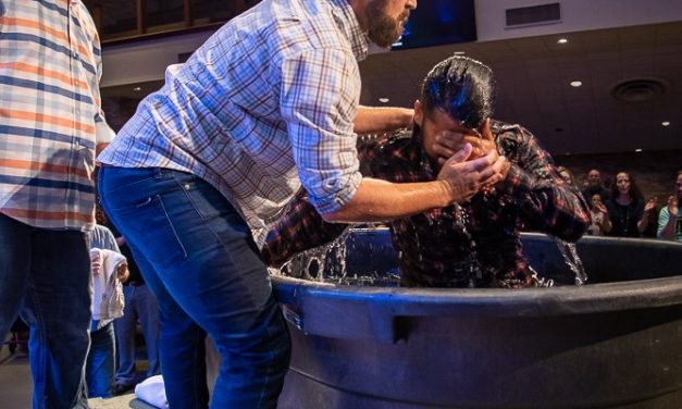 Southern Baptists grow in attendance and baptisms, decline in membership