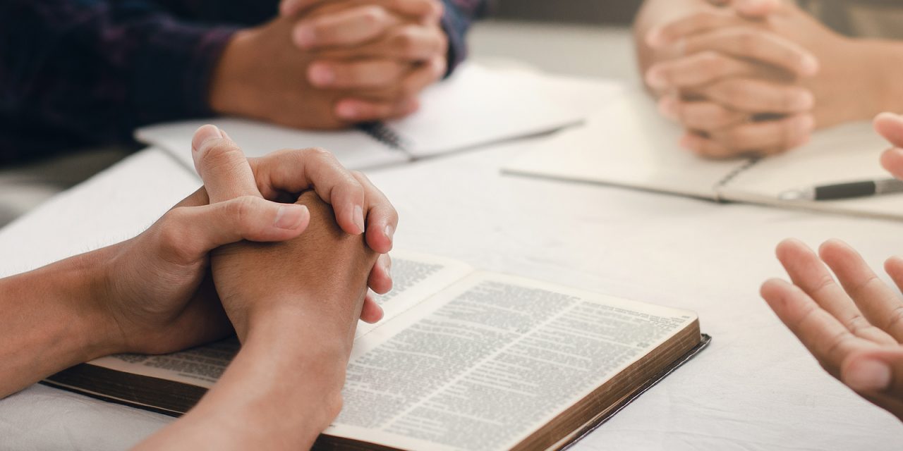 Lifeway Research: 10 reasons to launch a new Bible study group