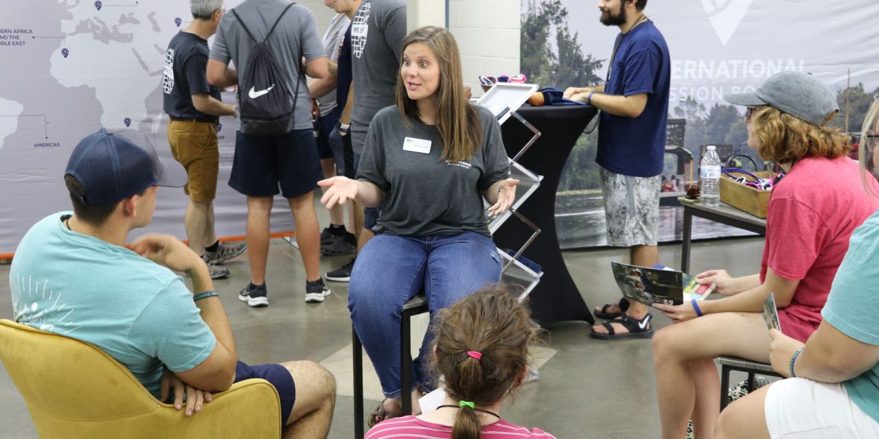 IMB connects with future missionaries at Falls Creek’s Collegiate Week