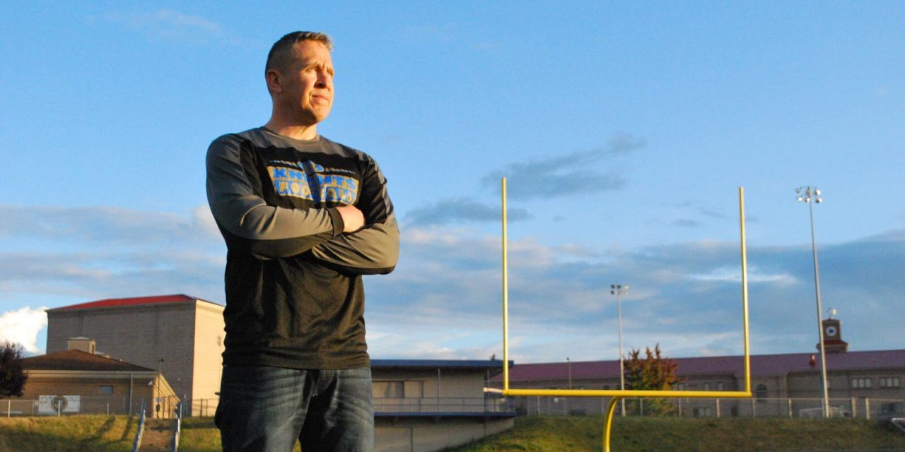 Coach who prayed at midfield to be reinstated after court win