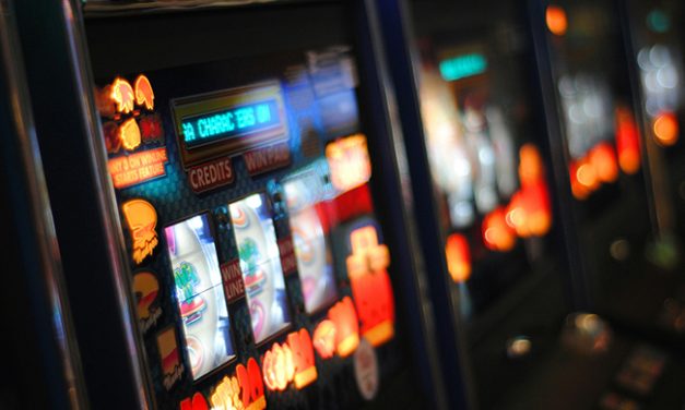 Lifeway Research: Training and community critical for churches ministering to problem gamblers