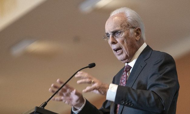 John MacArthur leaves legacy ‘on a generation of preachers’