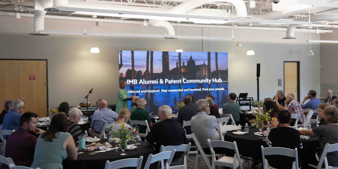 Oklahoma Baptists Host IMB Missionary Alumni for Fellowship Luncheon on Aug. 4
