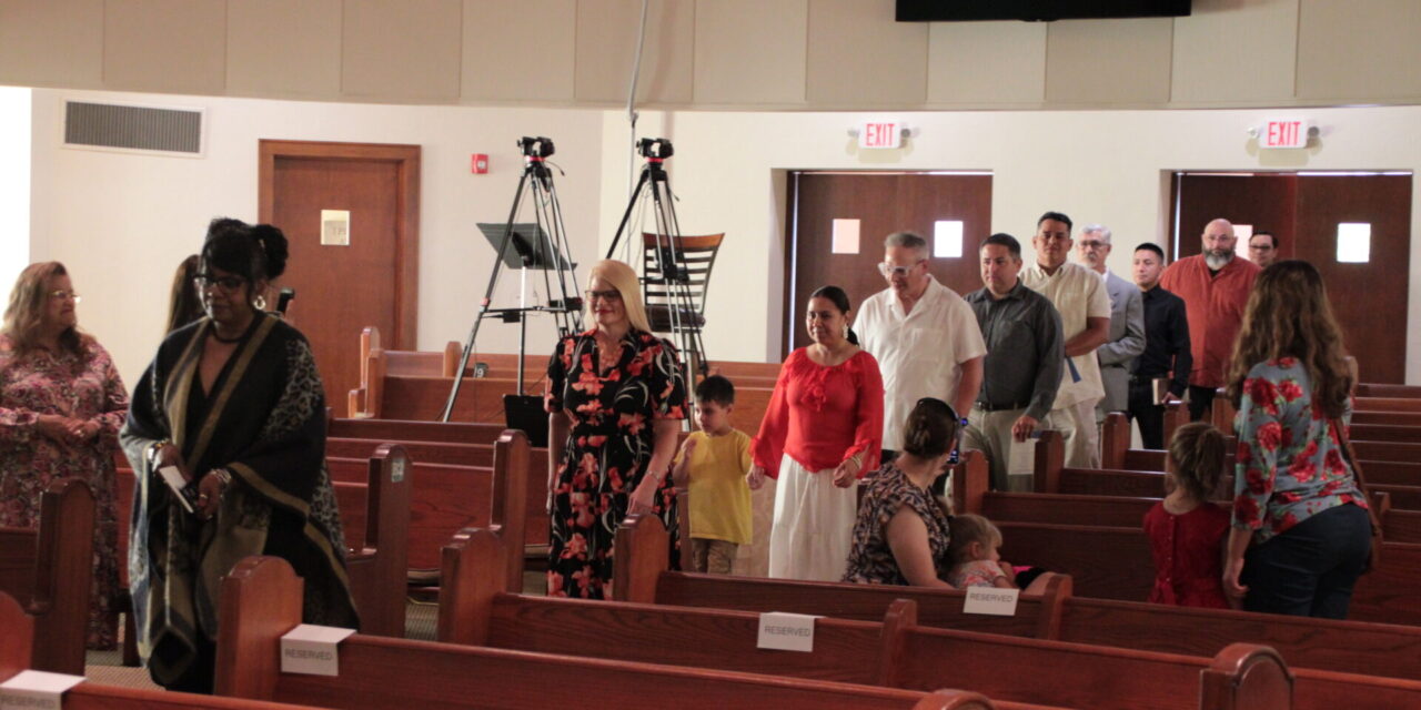 Haskins School of Christian Ministry Celebrate 17 Graduates