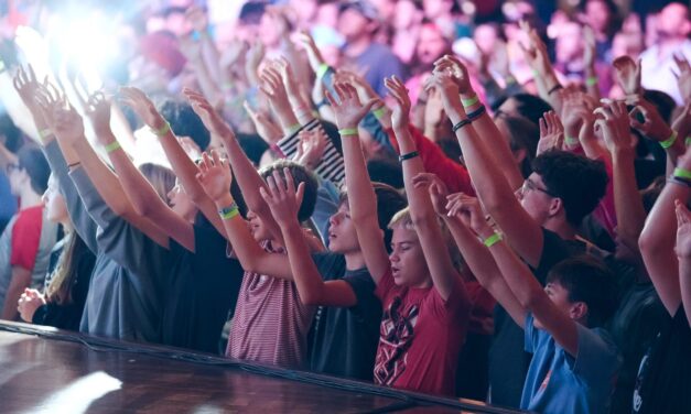 Fall Back 2025 Provides Time for Students to Recharge, Refocus on God