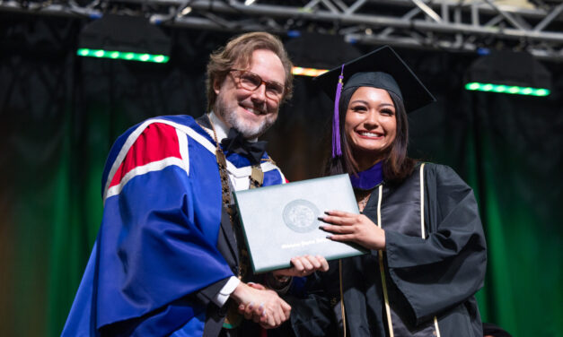 OBU Celebrates Winter Commencement; Loughridge Delivers Address