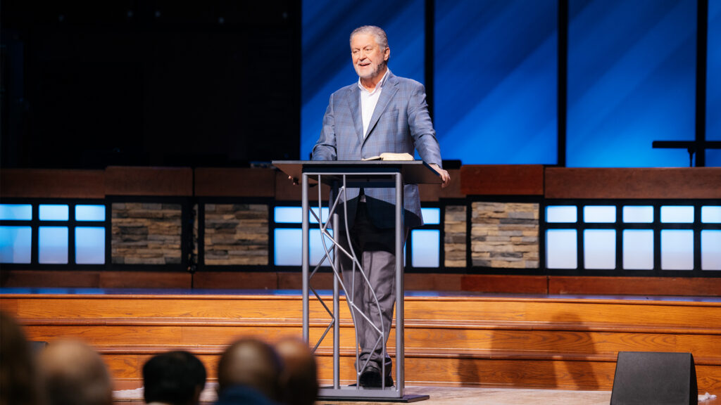 Former Bellevue pastor and SBC president dies at 68