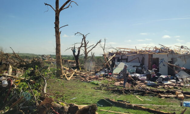 Oklahoma Baptist Disaster Relief Arrives in Enid to Help After Devastating Tornado