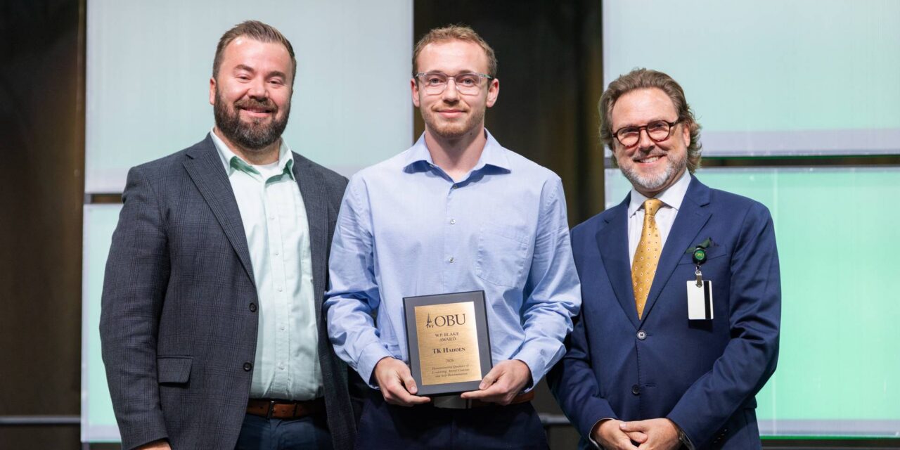 OBU Recognizes Outstanding Seniors During Awards Chapel
