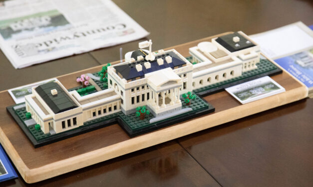 ‘WHITE HOUSE’ REPLICA IN SHAWNEE POINTS CHILDREN TOWARD FAITH, NATION’S HISTORY